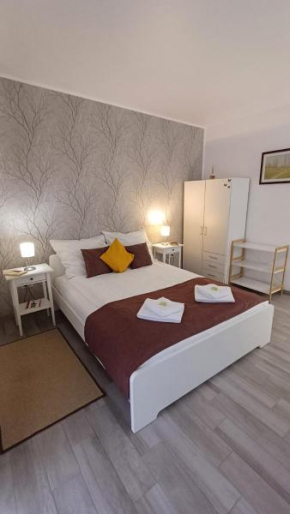 Neferprod Apartments - IS - CAM 03